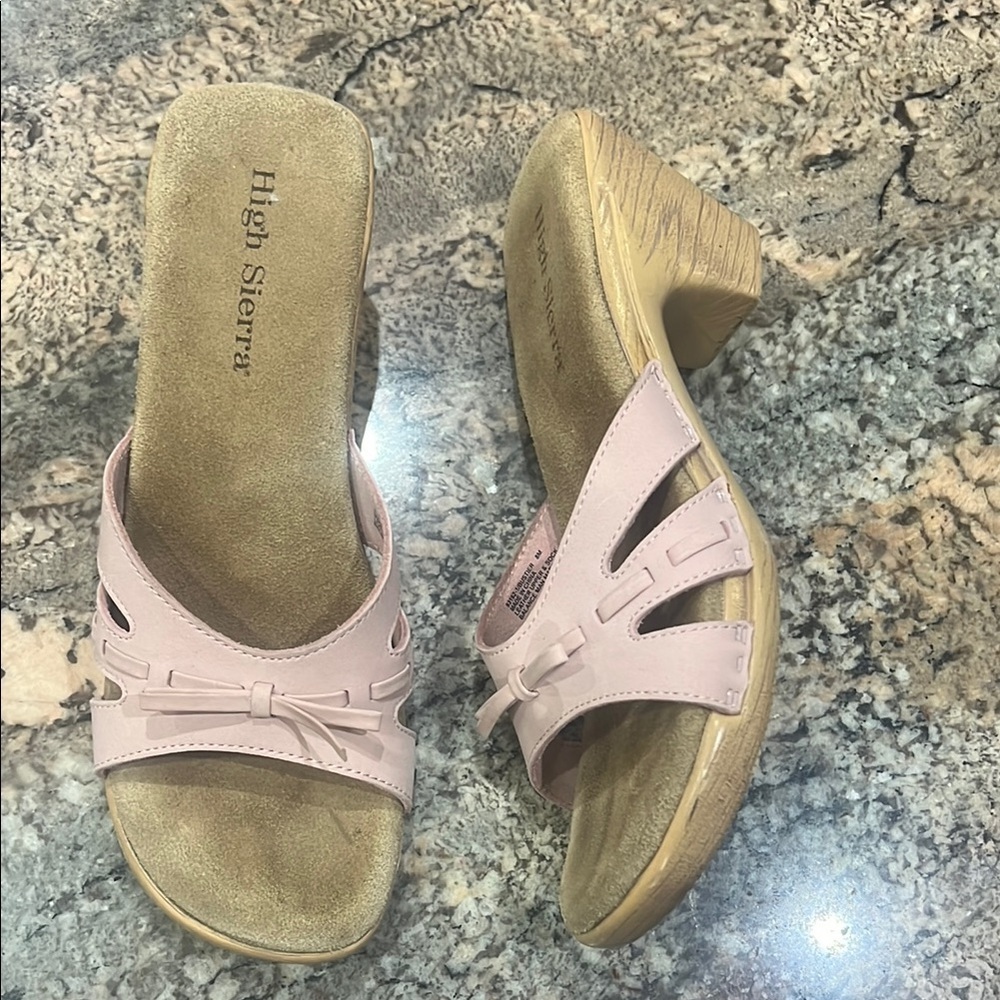 High Sierra Women's Pink Sandals